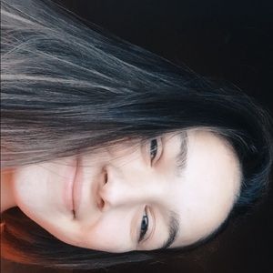 Meet your Posher, Jillian